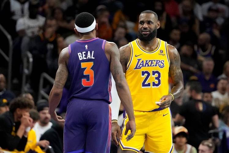 湖人对太阳的季后赛