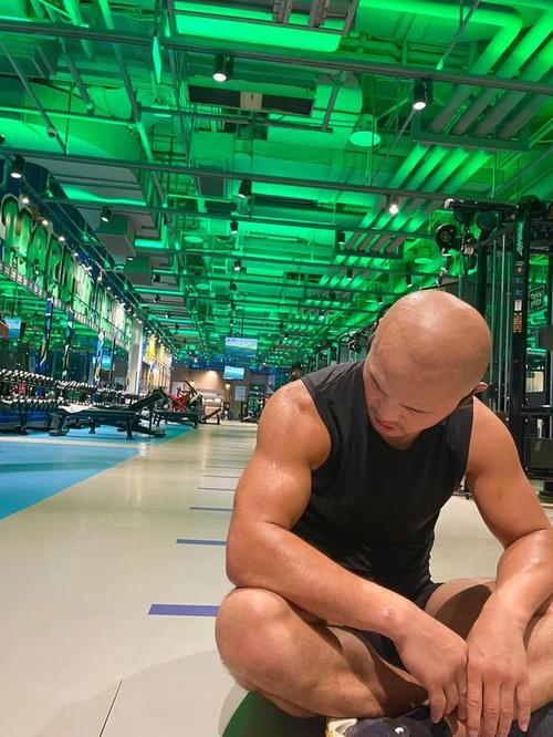 武僧一龙还打比赛吗