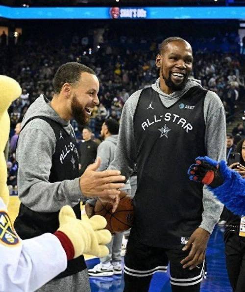 科比谈杜兰特全明星替补