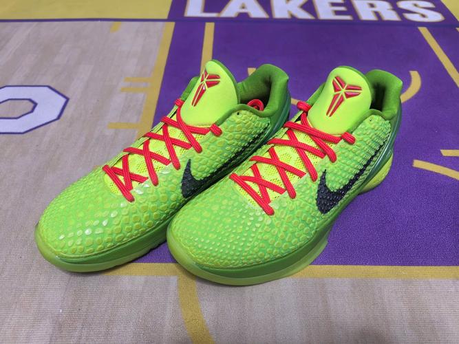 科比属于什么档次的鞋