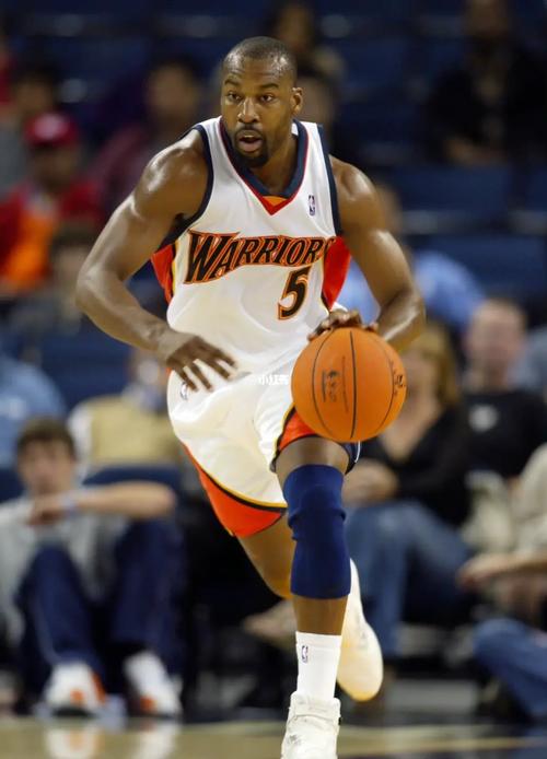 拜伦戴维斯蒙眼扣篮