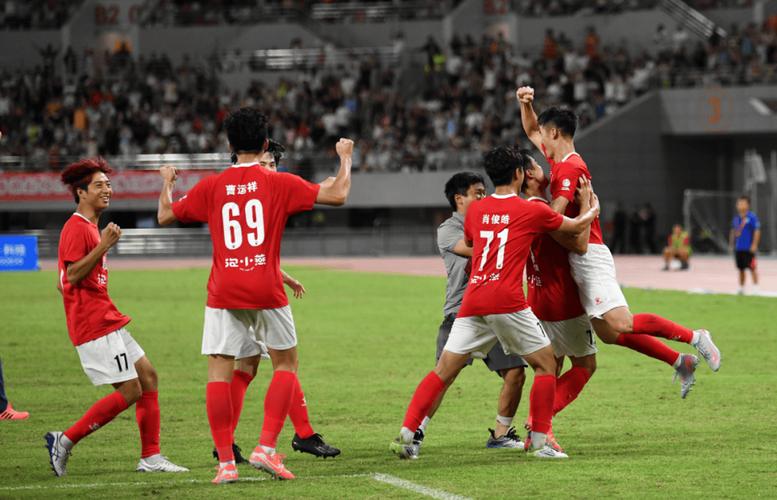 21年中超赛场：见证激情，感受心跳的绿茵战场